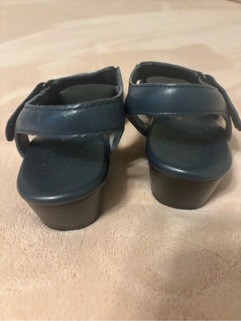 SAS Tripad Comfort Women’s 8 N Navy Leather Slingback Sandals